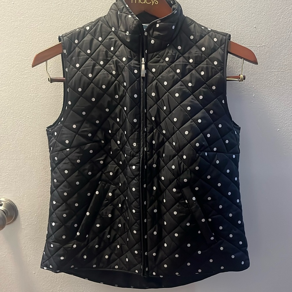 JUST LIKE NEW! Kendra Scott Sports Petite Vest (SIZE Petite S)